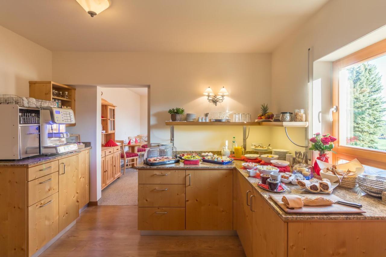 Gaestehaus Burgblick Bisingen ภายนอก รูปภาพ